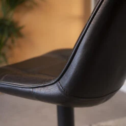 Industriële Barkruk Jason Zwart - Zithoogte 59 Cm - Kunstleder - Zwart -VIDAXL Winkel 1000042350 0103