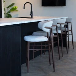 Barstoel - Beige Stof - Zithoogte 65cm - 55x52x94cm - Alexia - Set Van 2 -VIDAXL Winkel 5eb8735570f649acbf430af9a369b319