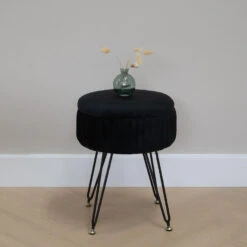 QUVIO Ronde Zitkrukje - Fluweel - Met Opbergruimte - Ø32 Cm - Zwart -VIDAXL Winkel 9424fa58400241a7b99bce4394f2d4a8