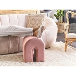 Beliani Poef MODOC - Roze Fluweel -VIDAXL Winkel a63c74d8ecfa454991e451f34c180e26