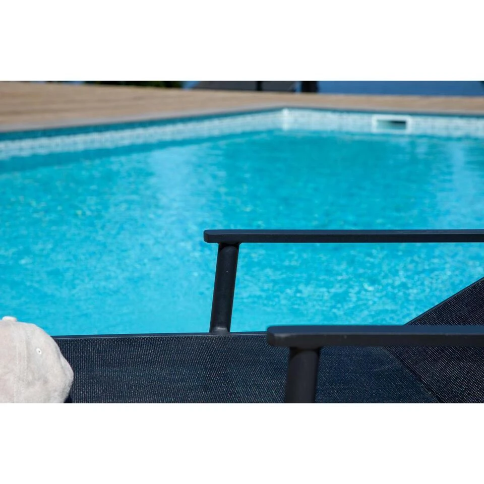 Svea - Miguel Ligbed - Textileen - Zwart 4 Svea - Miguel Ligbed - Textileen - Zwart - Afbeelding 4